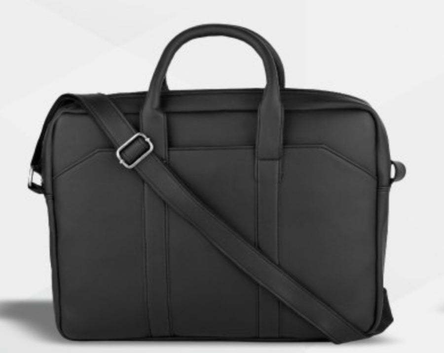 LAB23: Laptop Bag Black Dimensions: 41 cm x 30 cm x 6 cm
