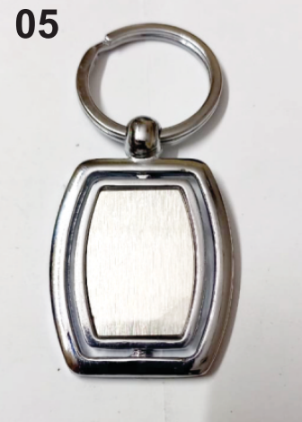 K05 keychain metallic silver