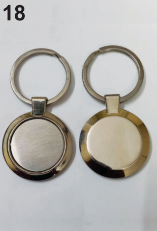 K18 keychain fully metallic frame with unique design